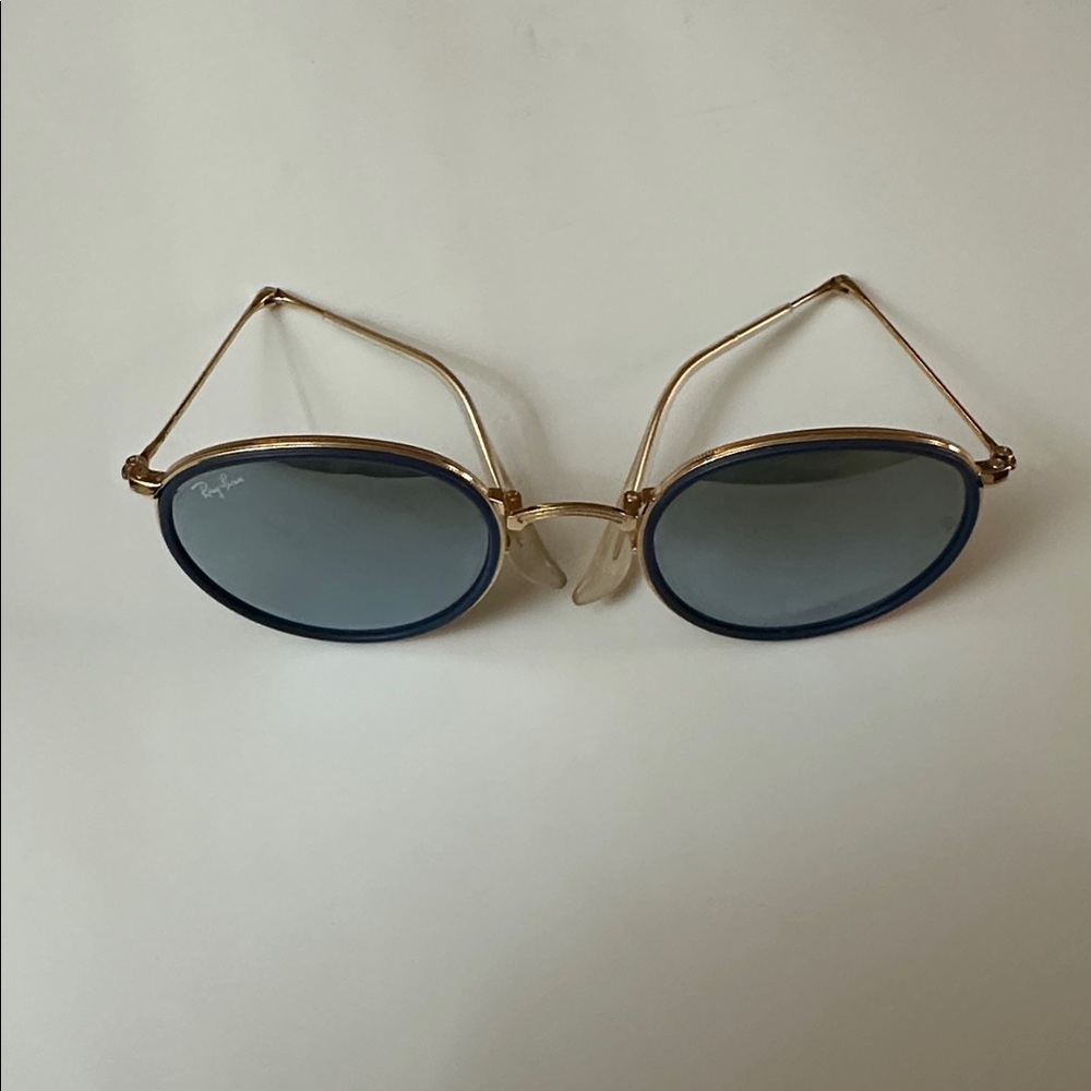 Ray-Ban Gold Frame Sunglasses with Blue Lenses - Picture 2 of 8